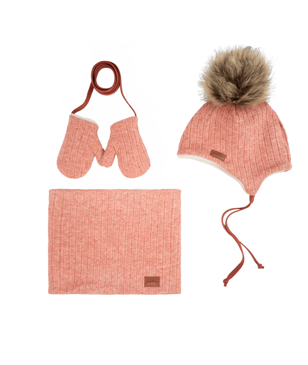 TRIO | Accessories with pompom